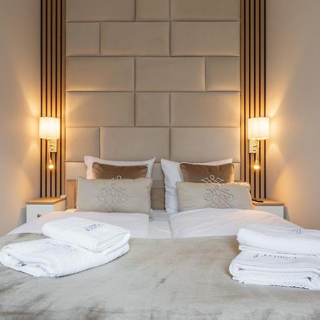 Ambria Apartments Rose Свиноуйсьце Экстерьер фото