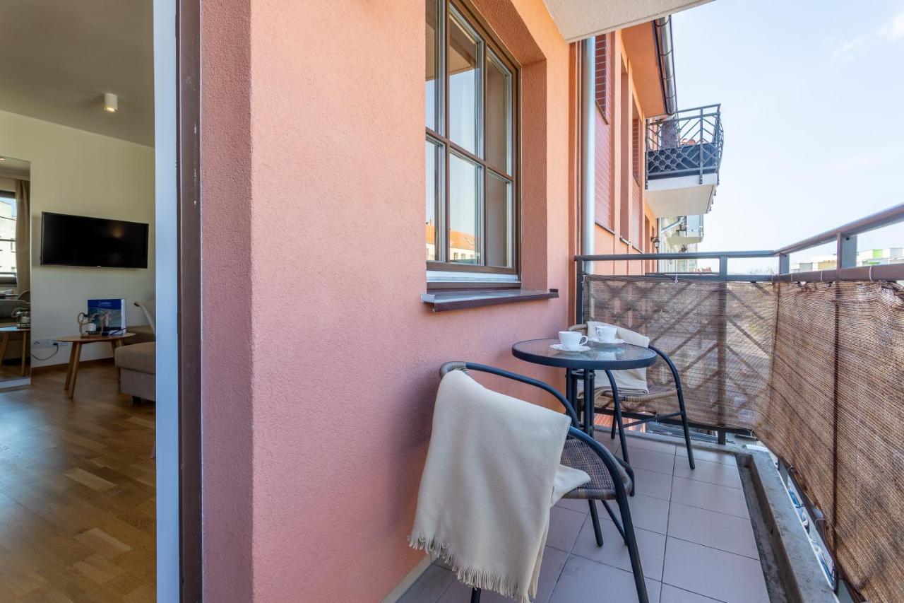 Ambria Apartments Rose Свиноуйсьце Экстерьер фото